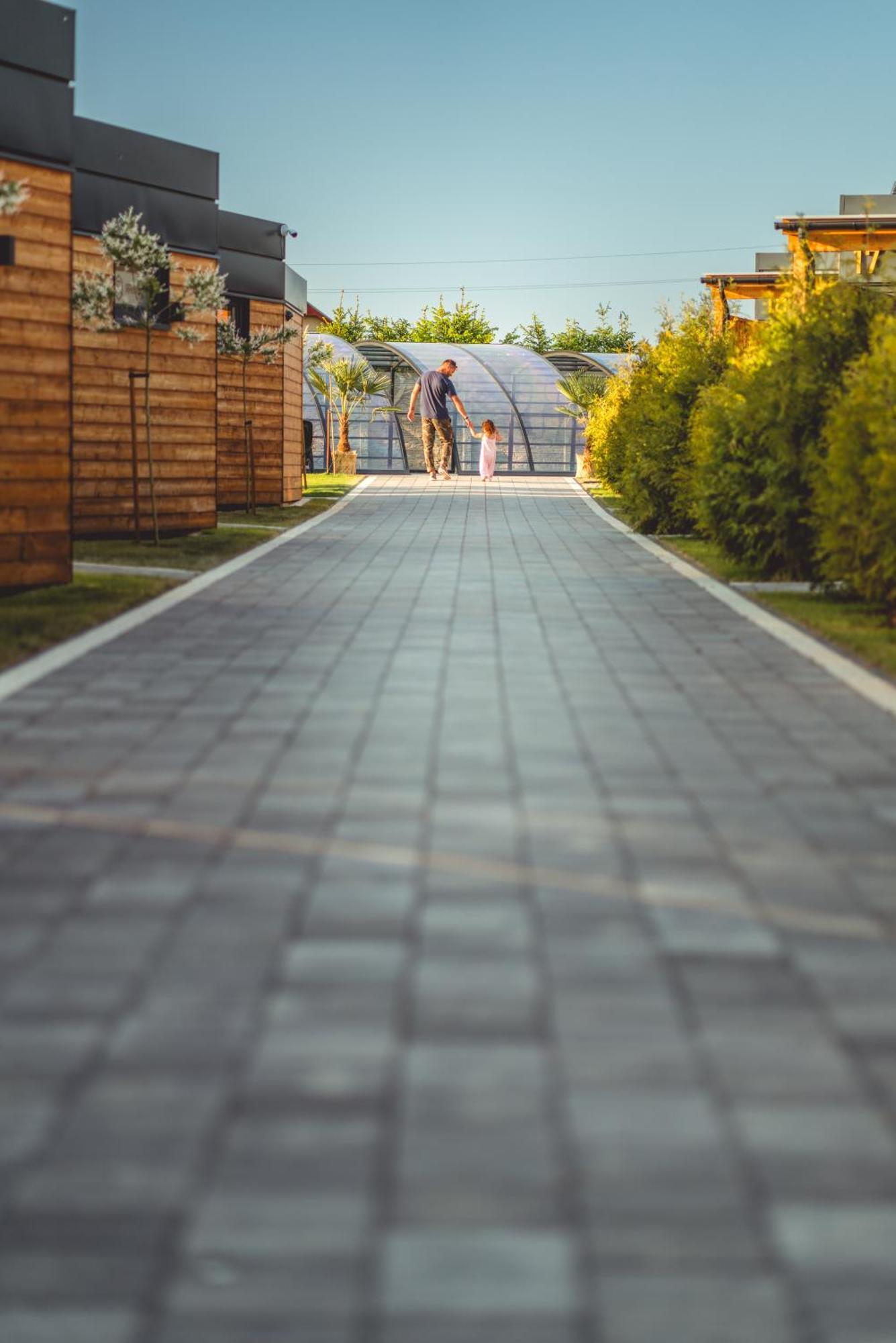 Rresort Holiday Homes Rewal Bagian luar foto